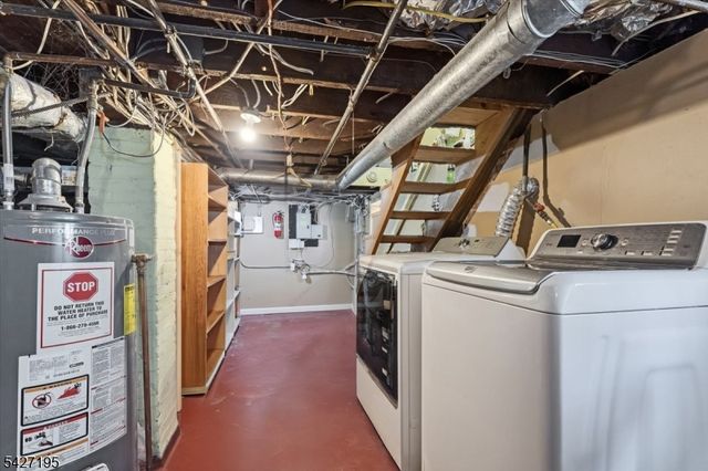 21 W Grant Ave, Roselle Park Boro, NJ 07204