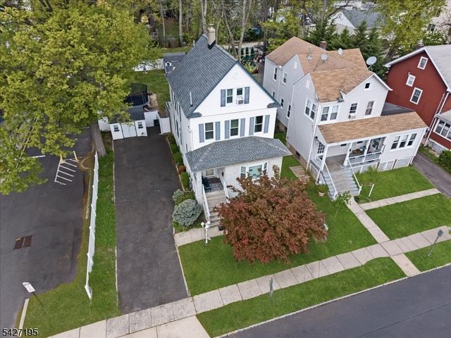 21 W Grant Ave, Roselle Park Boro, NJ 07204