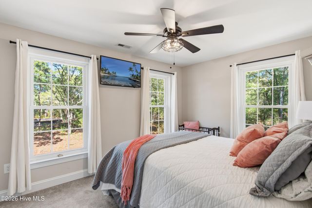 1872 Russell Hewett Road SW, Supply, NC 28462