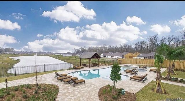 7853 Seville Ct, Baton Rouge, LA 70820