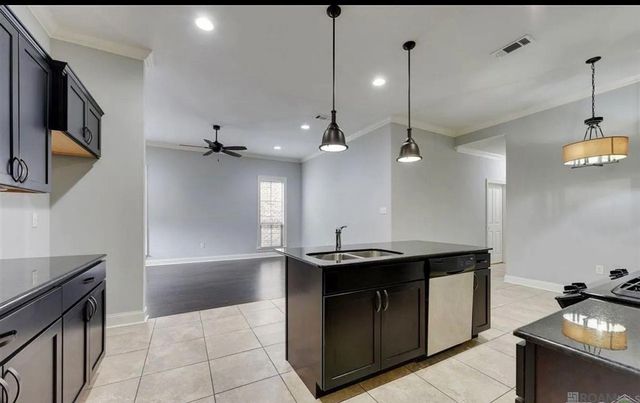 7853 Seville Ct, Baton Rouge, LA 70820
