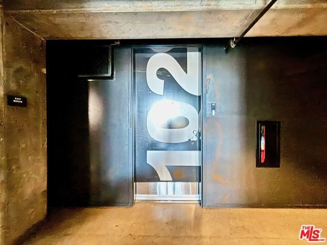 510 S Hewitt Street 102, Los Angeles, CA 90013