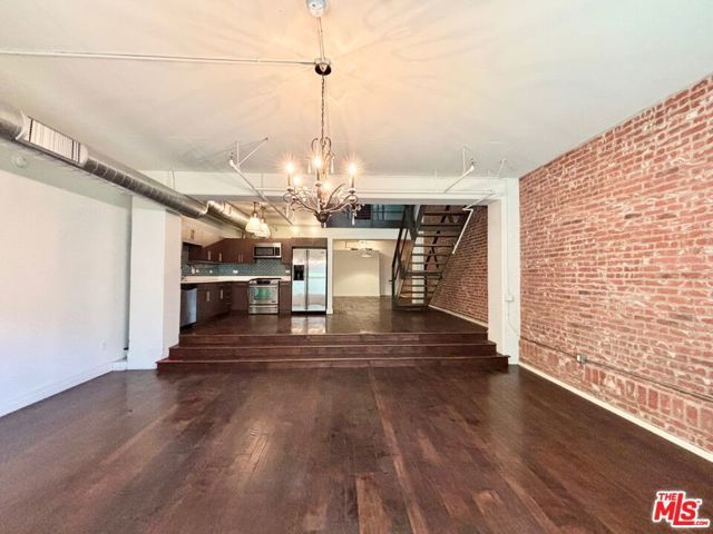 510 S Hewitt Street 102, Los Angeles, CA 90013