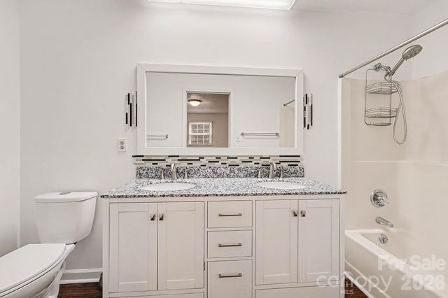6905 Crandall Court, Clemmons, NC 27012