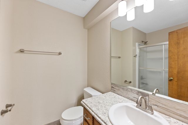 2125 N RIDGEWOOD ST, Wichita, KS 67208