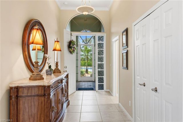 19427 Silver Oak DR, Estero, FL 33967