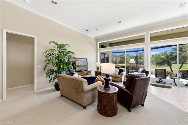 19427 Silver Oak DR, Estero, FL 33967