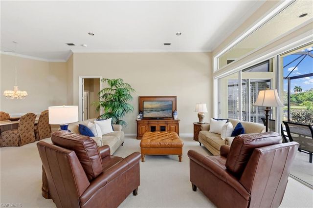 19427 Silver Oak DR, Estero, FL 33967