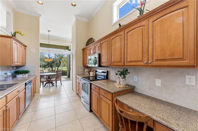 19427 Silver Oak DR, Estero, FL 33967