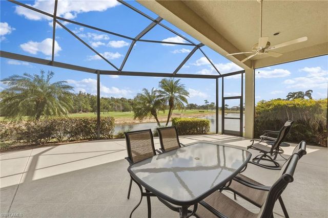 19427 Silver Oak DR, Estero, FL 33967