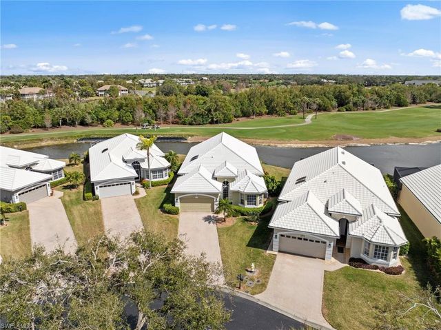 19427 Silver Oak DR, Estero, FL 33967