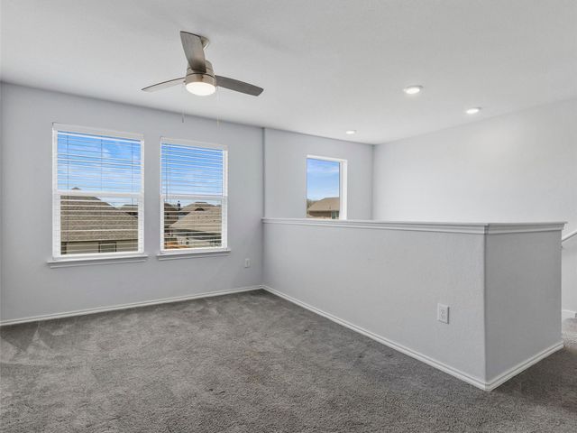 308 Linden ST, Bastrop, TX 78602