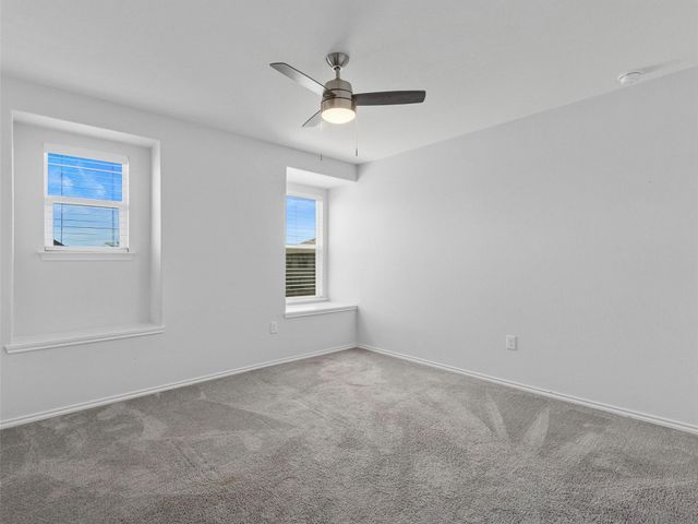 308 Linden ST, Bastrop, TX 78602