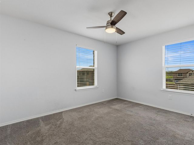 308 Linden ST, Bastrop, TX 78602