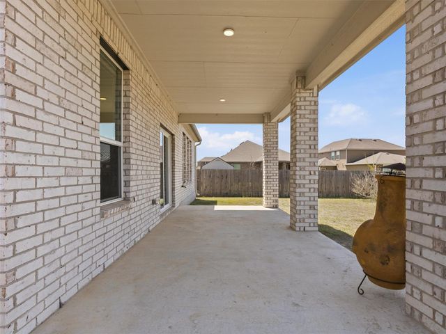 308 Linden ST, Bastrop, TX 78602