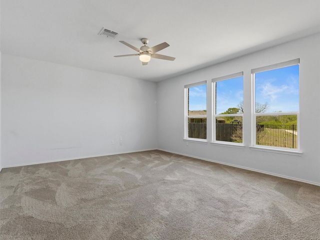 308 Linden ST, Bastrop, TX 78602