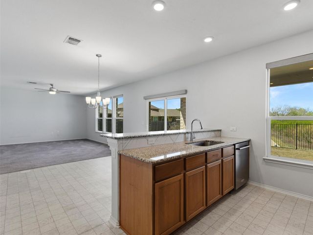 308 Linden ST, Bastrop, TX 78602