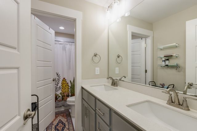 1193 Rimrock Rd, Smyrna, TN 37167