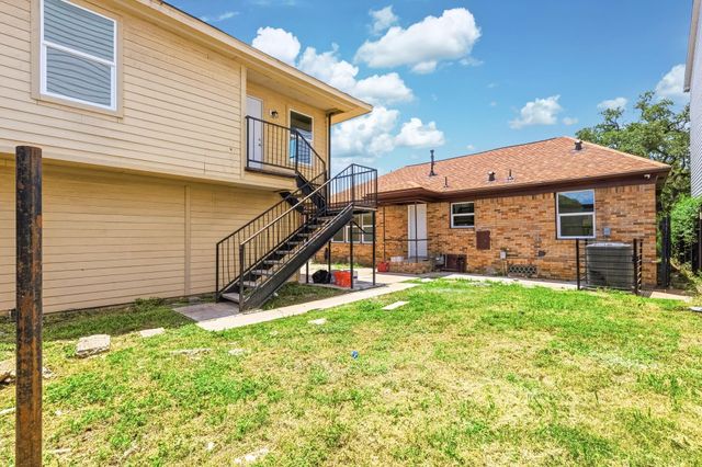 1825 Rosedale Street, Houston, TX 77004
