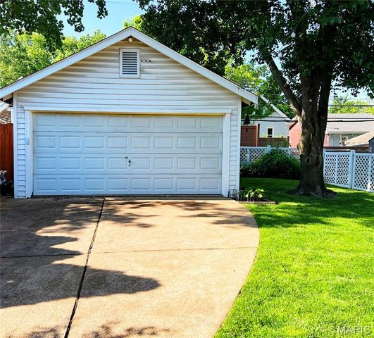 7320 Goff Avenue, Richmond Heights, MO 63117