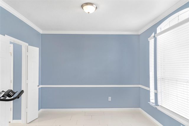 1405 El Camino Village Drive, Webster, TX 77058