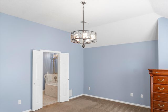 1405 El Camino Village Drive, Webster, TX 77058