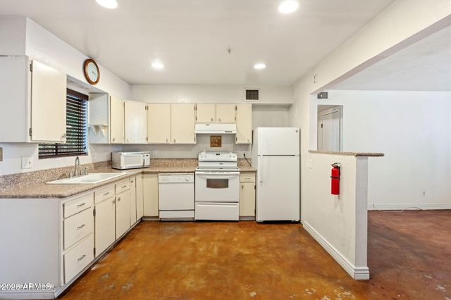 37 W PASADENA Avenue, Phoenix, AZ 85013