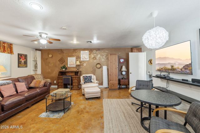 37 W PASADENA Avenue, Phoenix, AZ 85013