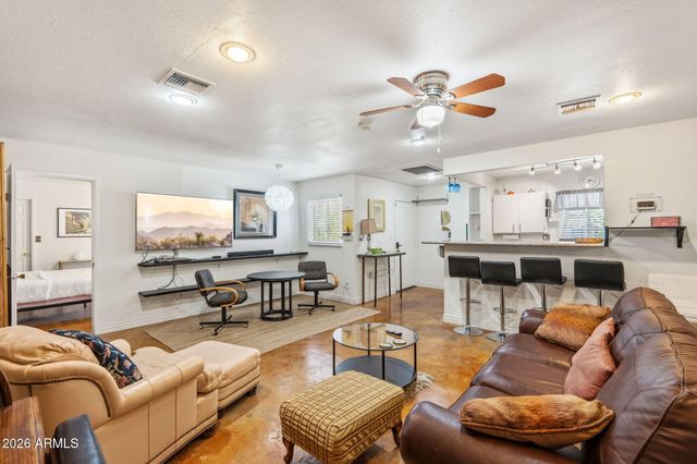 37 W PASADENA Avenue, Phoenix, AZ 85013