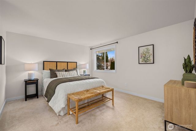 21111 29th Place W, Lynnwood, WA 98036