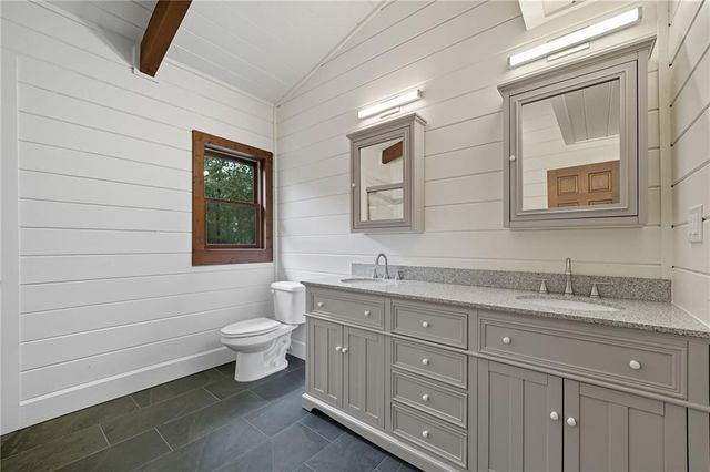 509 E Valley Road NE, Rydal, GA 30171