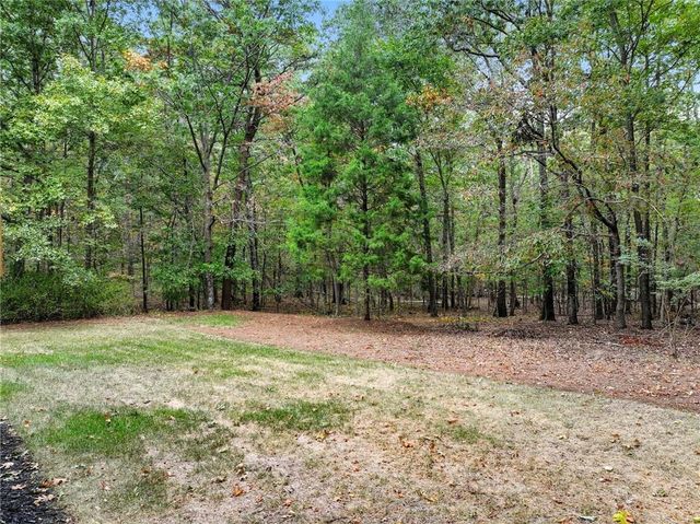 509 E Valley Road NE, Rydal, GA 30171