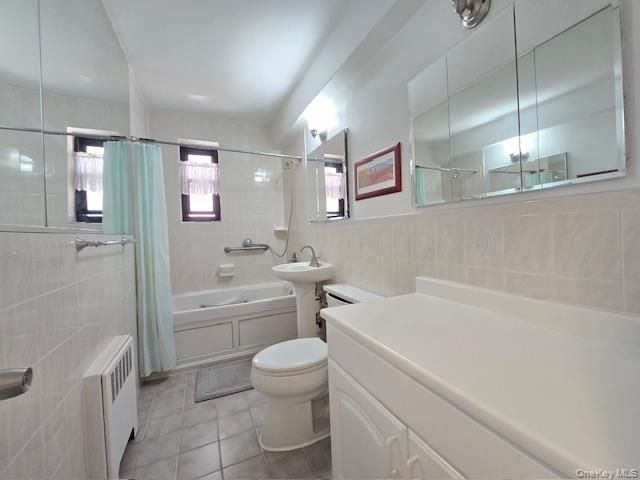 46 Grace Avenue 2J, Great Neck, NY 11021