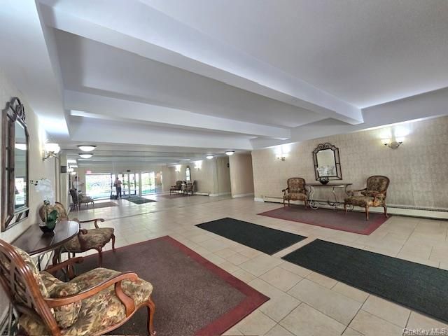 46 Grace Avenue 2J, Great Neck, NY 11021