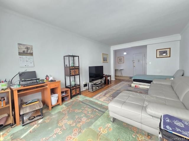46 Grace Avenue 2J, Great Neck, NY 11021