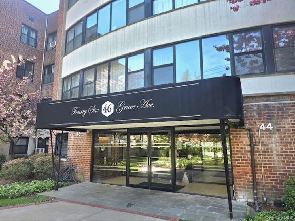 46 Grace Avenue 2J, Great Neck, NY 11021