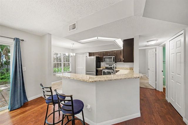 2758 WAYMEYER DR, Orlando, FL 32812