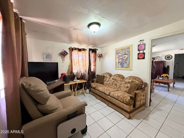 410 W 3RD Place, Eloy, AZ 85131