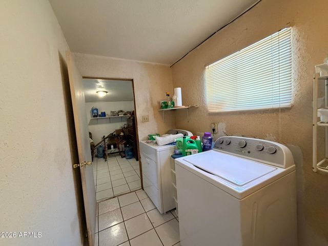 410 W 3RD Place, Eloy, AZ 85131