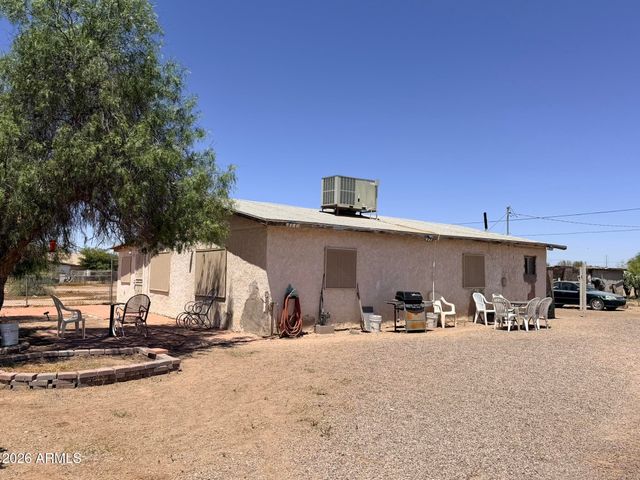 410 W 3RD Place, Eloy, AZ 85131