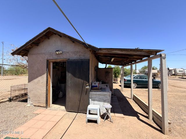 410 W 3RD Place, Eloy, AZ 85131