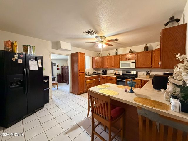 410 W 3RD Place, Eloy, AZ 85131