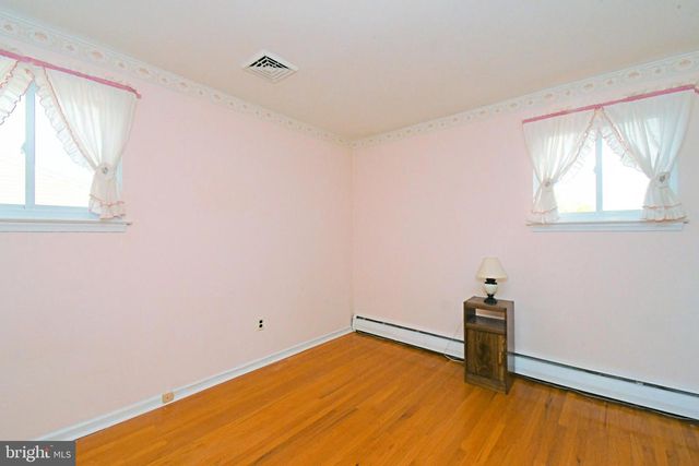1493 BRADLEY LN, Warminster, PA 18974