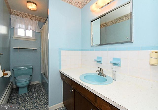 1493 BRADLEY LN, Warminster, PA 18974