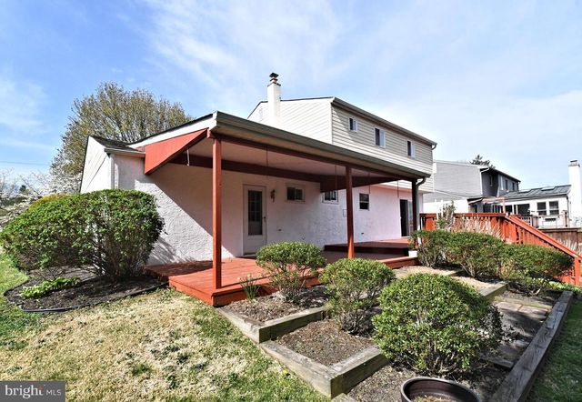 1493 BRADLEY LN, Warminster, PA 18974