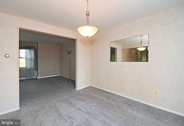 1493 BRADLEY LN, Warminster, PA 18974