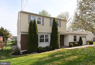 1493 BRADLEY LN, Warminster, PA 18974