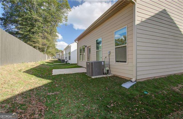 2208 Croghan Drive, Hampton, GA 30228