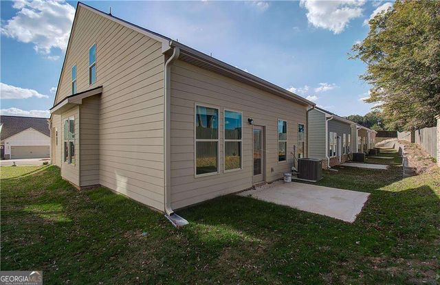 2208 Croghan Drive, Hampton, GA 30228