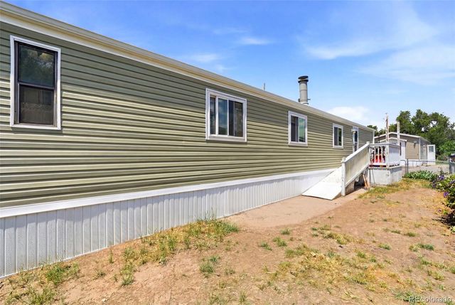 520 E Street, Golden, CO 80401